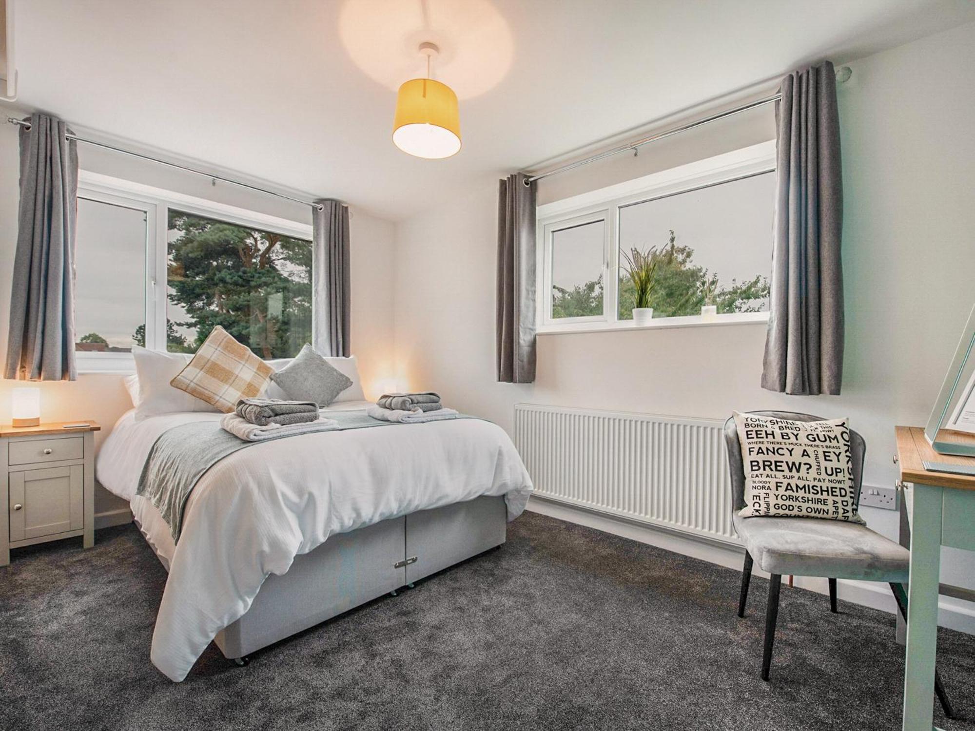 Ay Come Inn York Extérieur photo